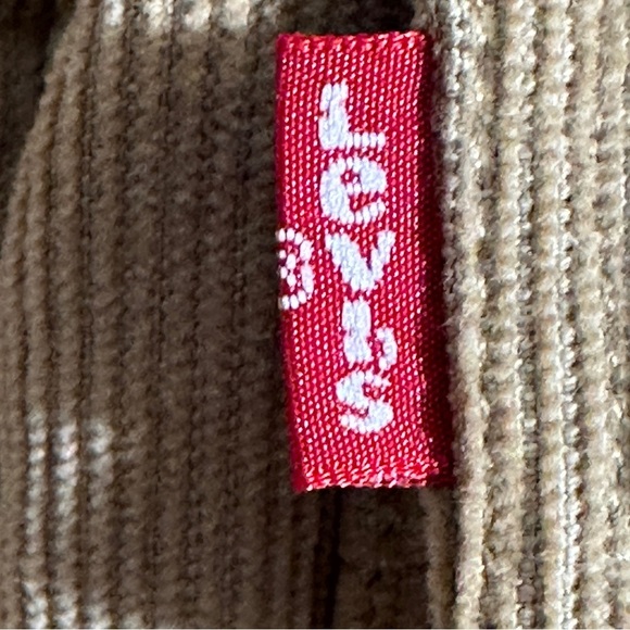Levi's Corduroy sherpa lined jacket, tan, size L, casual, fall, autumn, outdoors - Picture 4 of 13